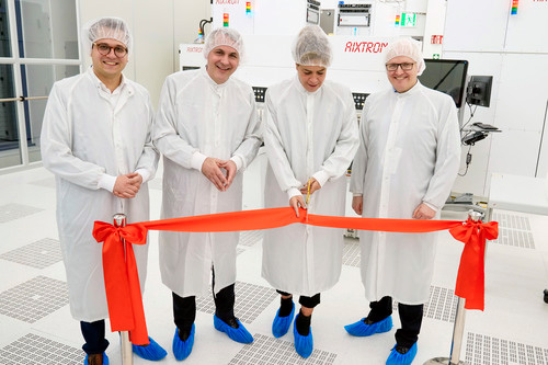 AIXTRON Innovation Center opened by North Rhine-Westphalia’s Minister for Economic Affairs