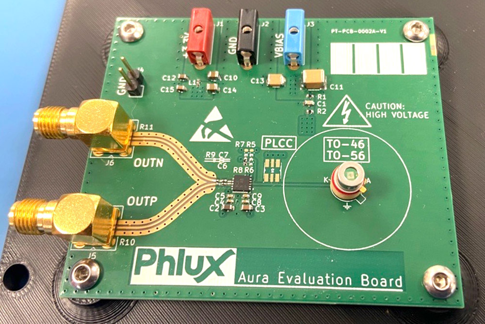 Phlux makes available evaluation board for Aura Noiseless InGaAs APDs
